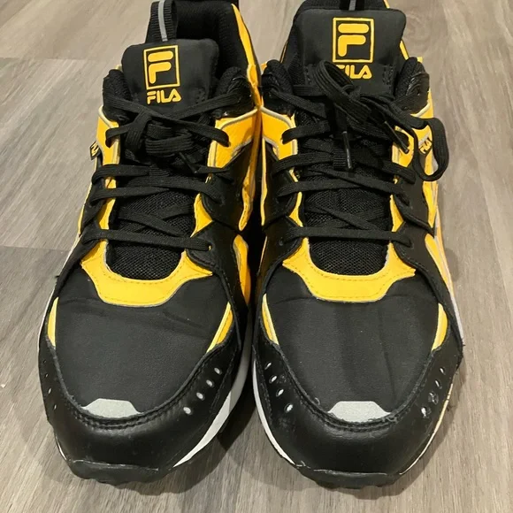 Fila Men's Bold Black and Yellow Sneakers - Picture 2 of 2